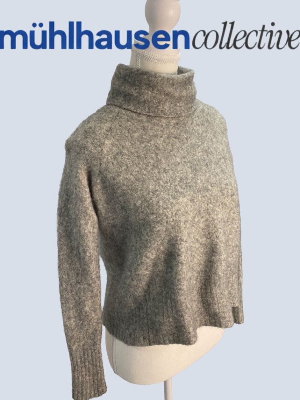 Aritzia ‘Community’ Gray Turtleneck Sweater